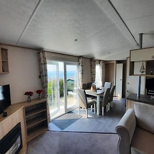Caravan 8B